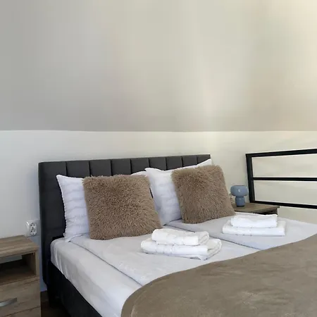 La Luna Imobiliare Apart Otel *